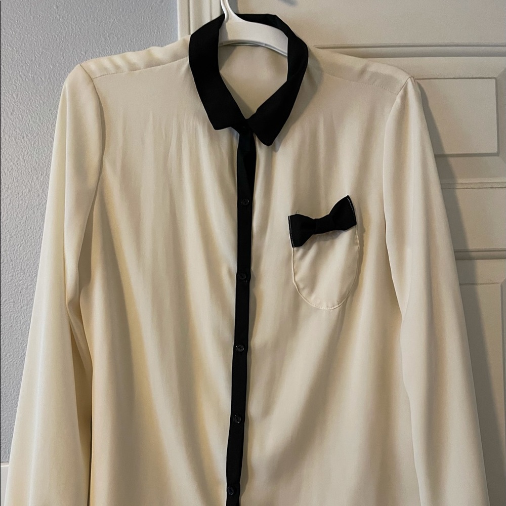 Haute Society women’s blouse
